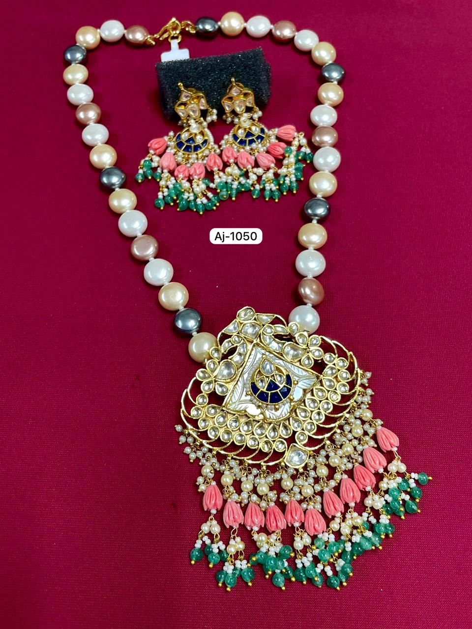 Chaula Shah-Jewellery