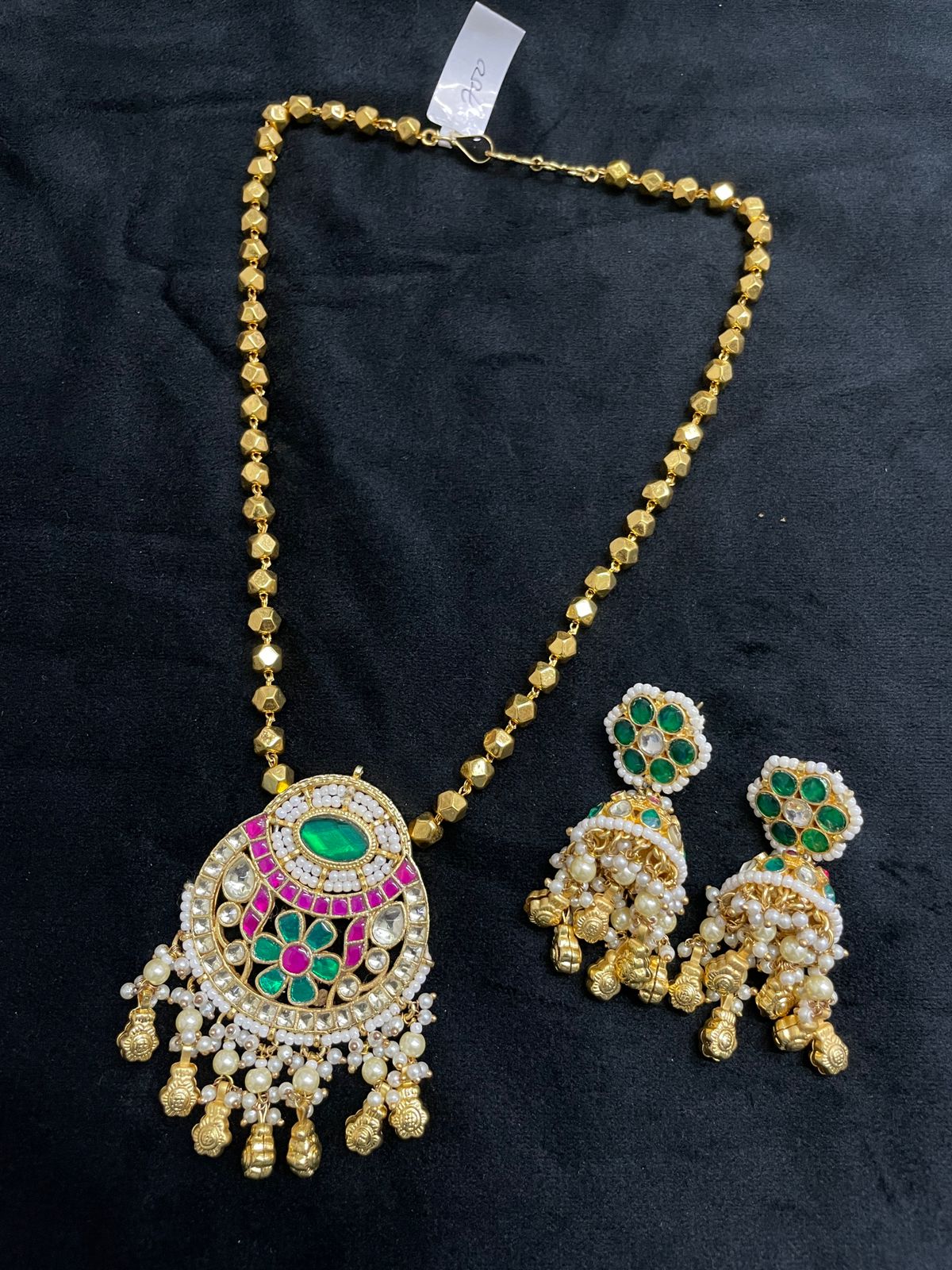 Chaula Shah-Jewellery