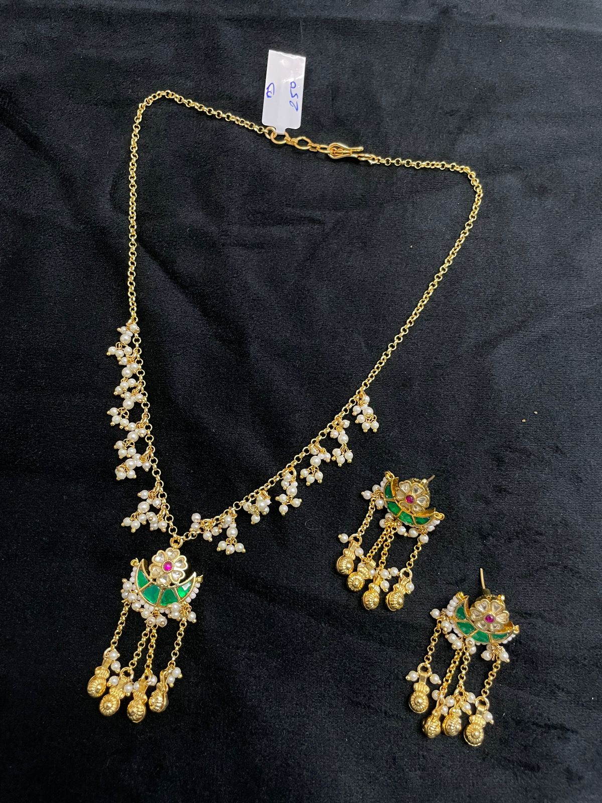 Chaula Shah-Jewellery